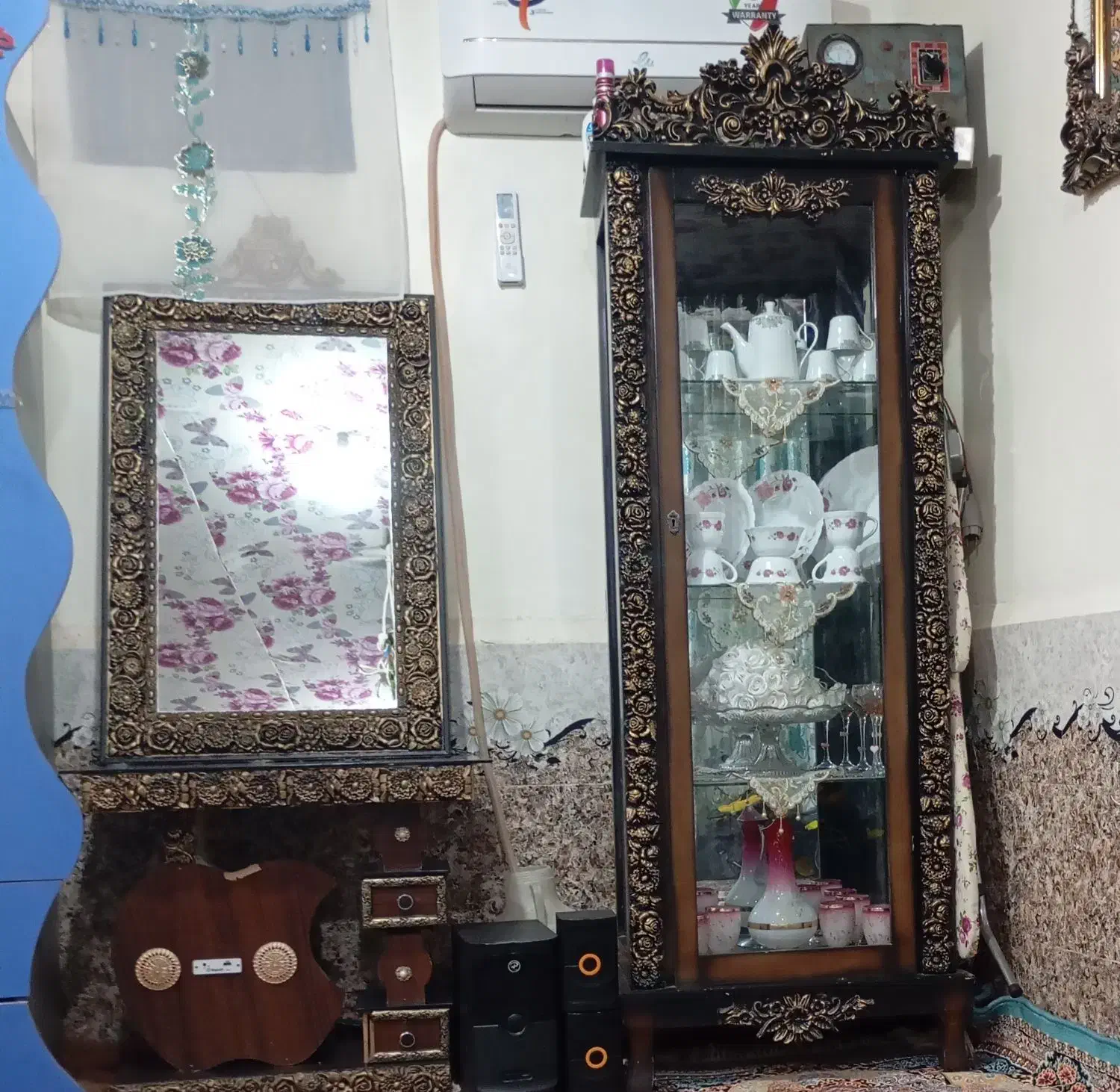 بوفه و ایینه|بوفه، ویترین، کنسول|رفسنجان, |دیوار