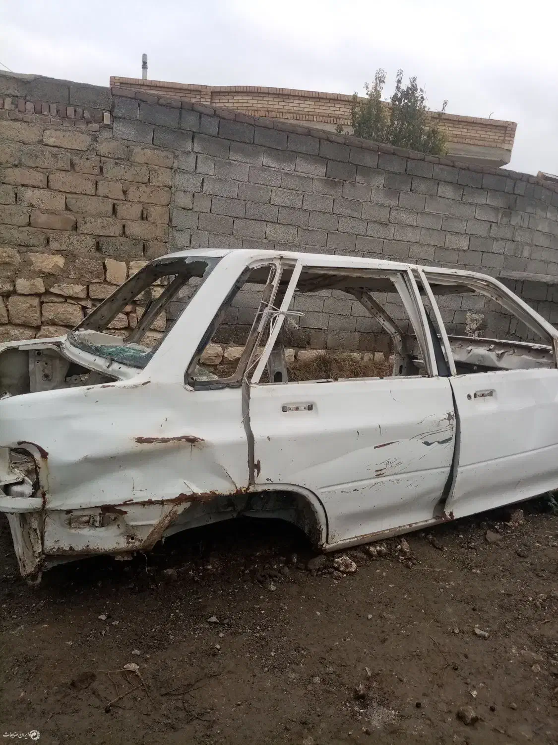 خودرو/ماشین اسقاطی/فرسوده اسقاط تصادفی|خودرو سواری و وانت|اصفهان, خانه اصفهان|دیوار