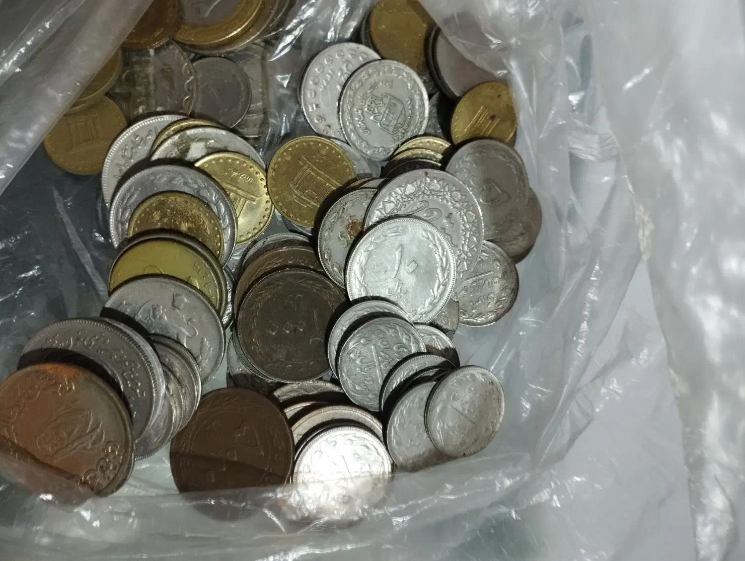 500گرم سکه جمهوری دهه 60به بالا|کلکسیون سکه، تمبر، اسکناس|کرج, حاجی آباد|دیوار