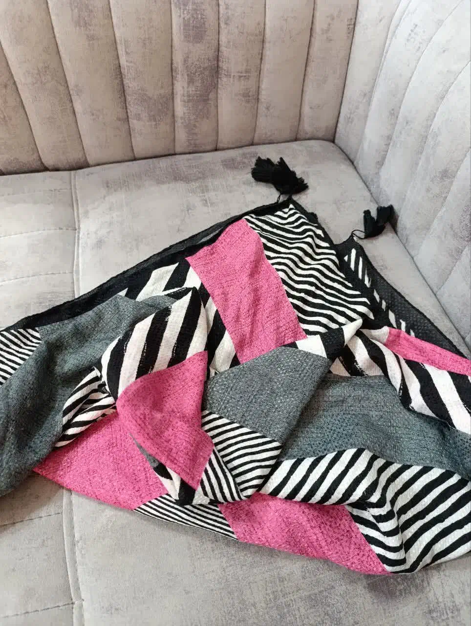 حراج انواع روسری قواره دار 200هزار|لباس|خمینی‌شهر, |دیوار