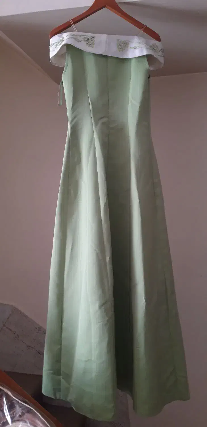 لباس مجلسی|لباس|اصفهان, محمودیه|دیوار