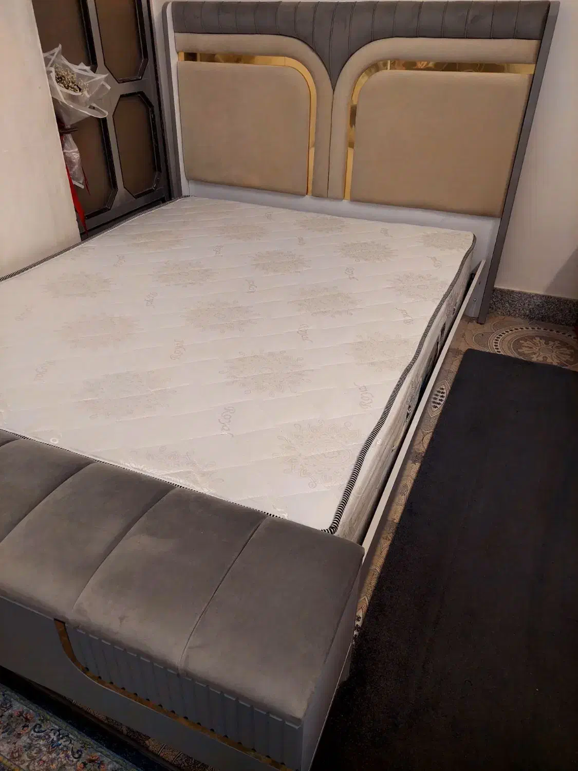 تخت خواب|تخت و سرویس خواب|کنگاور, |دیوار