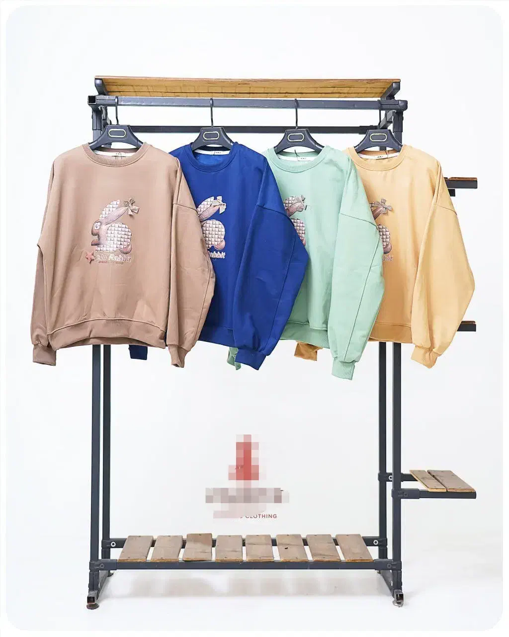 دورس داخل خز|لباس|قم, ارم|دیوار