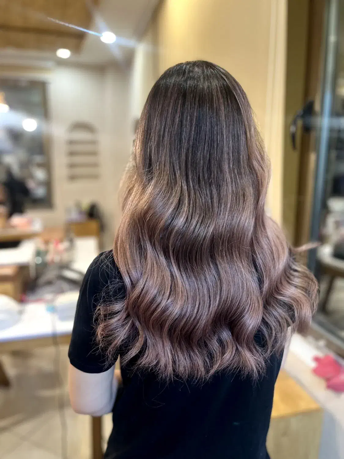 استخدام منشی در سالن زیبایی بانوان|استخدام اداری و مدیریت|تهران, هفت حوض|دیوار