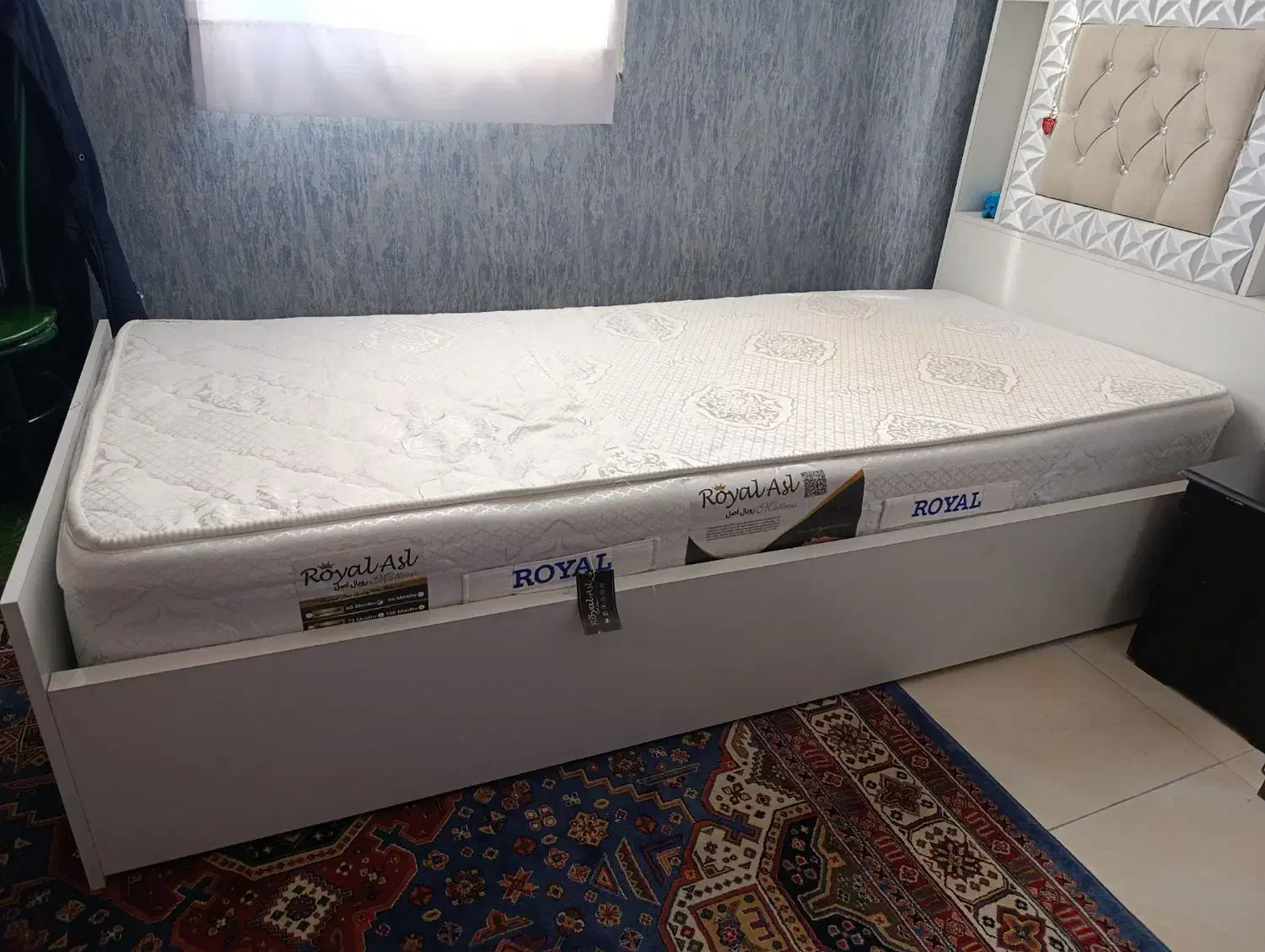 تخت وتشک|تخت و سرویس خواب|محمدیه-قزوین, |دیوار