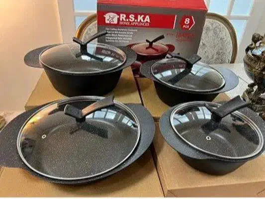 سرویس قابلمه ۸ پارچه چدن|ظروف پختوپز|قم, علی آباد سعدگان|دیوار