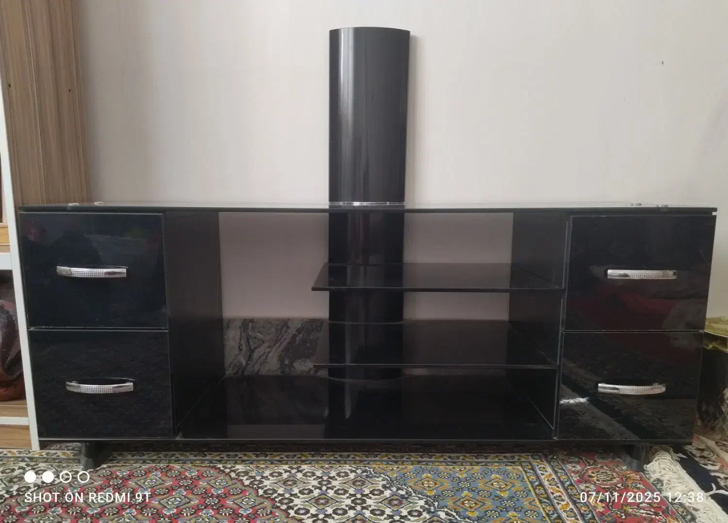 تعدادی وسیله|سایر لوازم برقی|الشتر, |دیوار