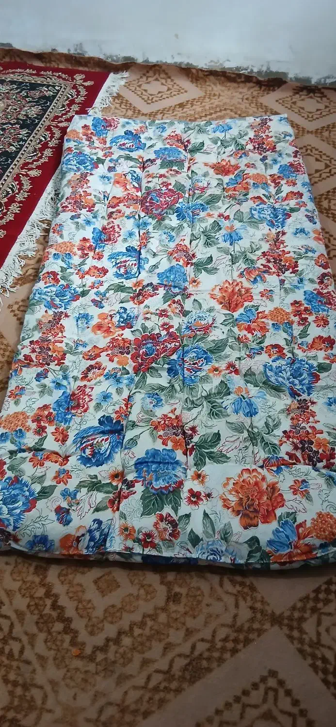 تشک پنبه|تشک تختخواب|لردگان, |دیوار