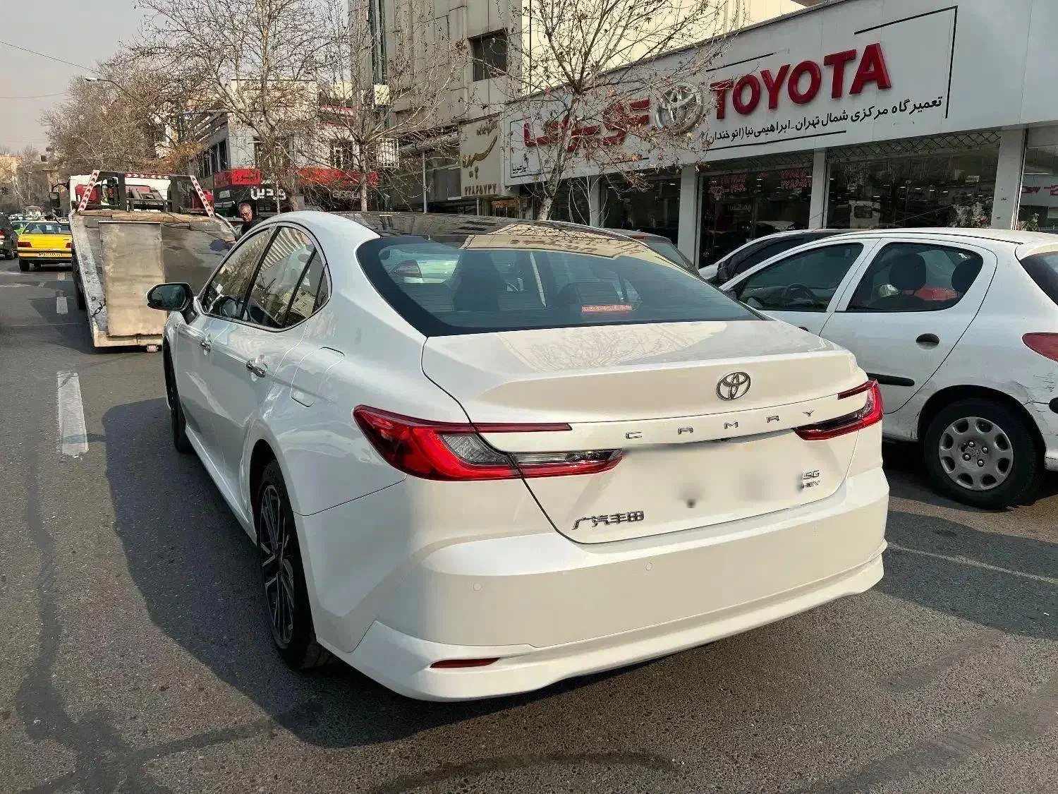 تویوتا کمری هیبرید پرمیوم ادیشن ۲۰۲۵ چین|خودرو سواری و وانت|تهران, ولنجک|دیوار