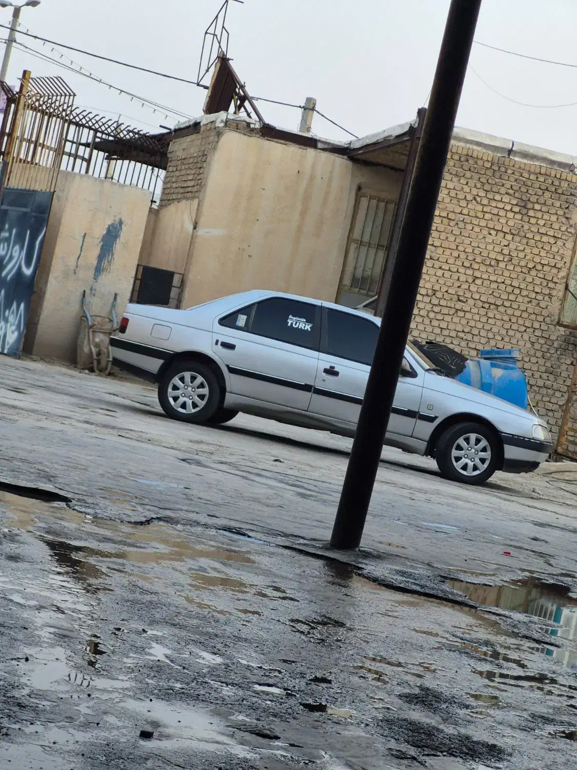 پژو 405نقره‌ای متالیک|خودرو سواری و وانت|فیروزآباد (فارس), |دیوار