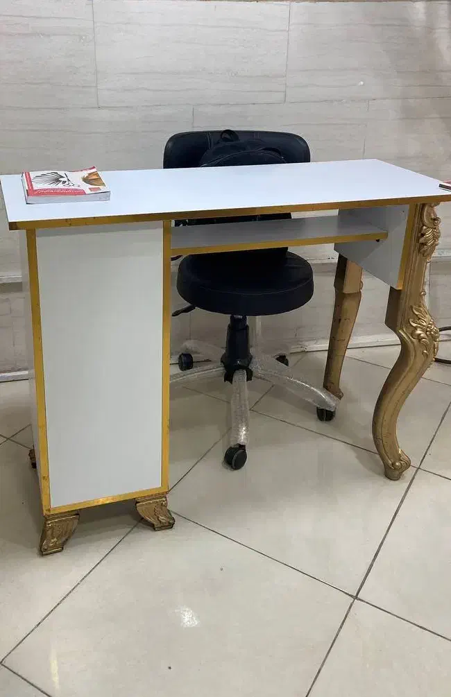 ناخن کار|خدمات آرایشگری و زیبایی|رشت, شهرک قدس|دیوار