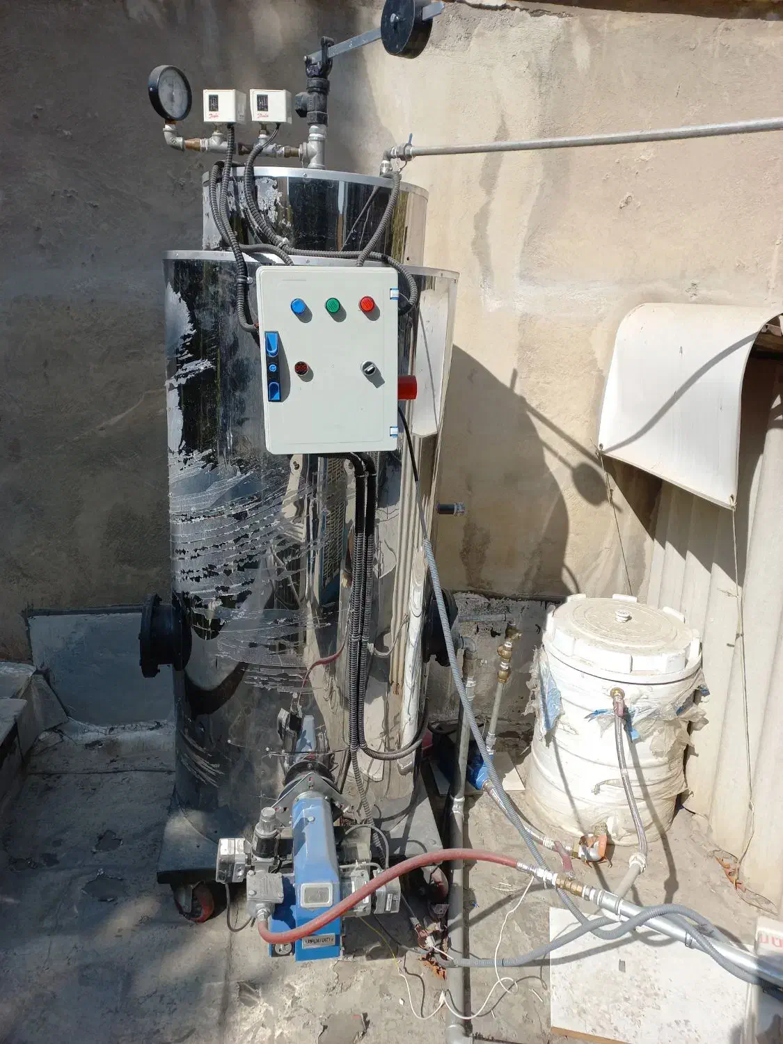 فروش دیگ بخار و پرس مخصوص خشکشویی|ماشین‌آلات صنعتی|تهران, زعفرانیه|دیوار