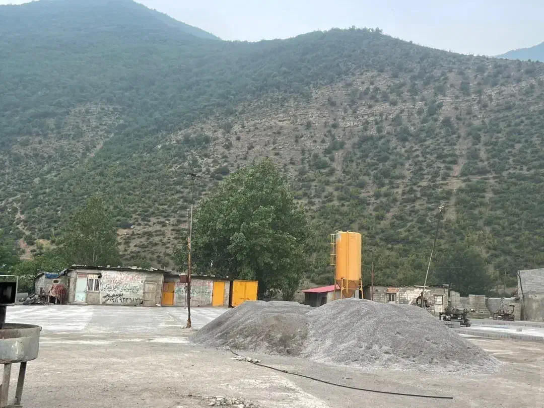 فروش فوری کارگاه بلوک‌زنی فعال ۵۰۰متر زمین تجاری|فروش دفتر صنعتی، کشاورزی، تجاری|پل سفید, |دیوار