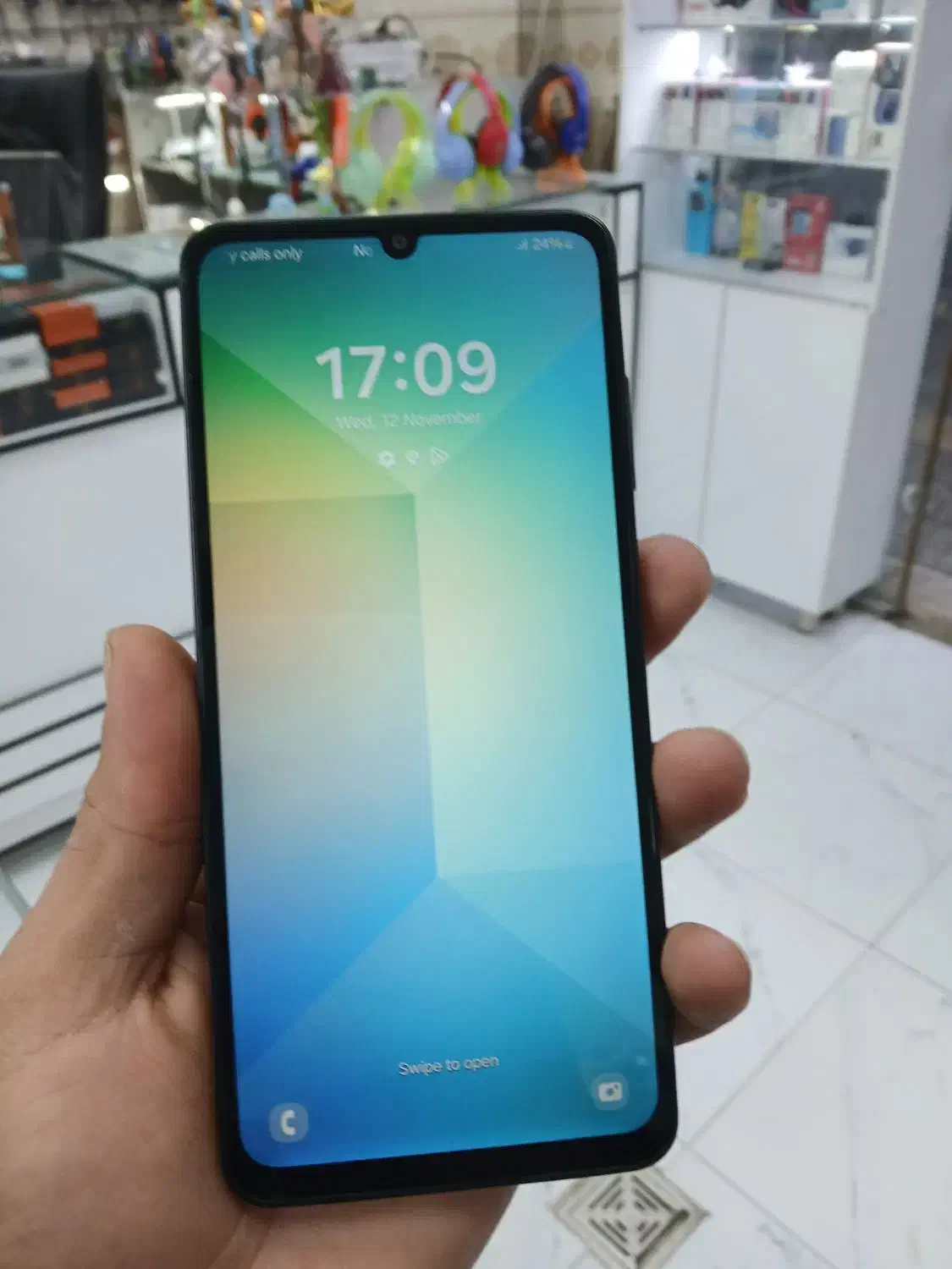 گوشی a06 یک هفته کار|موبایل|همدان, |دیوار