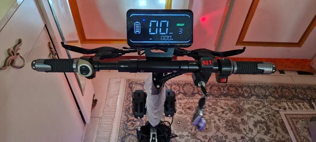 اسکوتر بزرگ شهری بزرگسال|دوچرخه، اسکیت، اسکوتر|بندرعباس, |دیوار