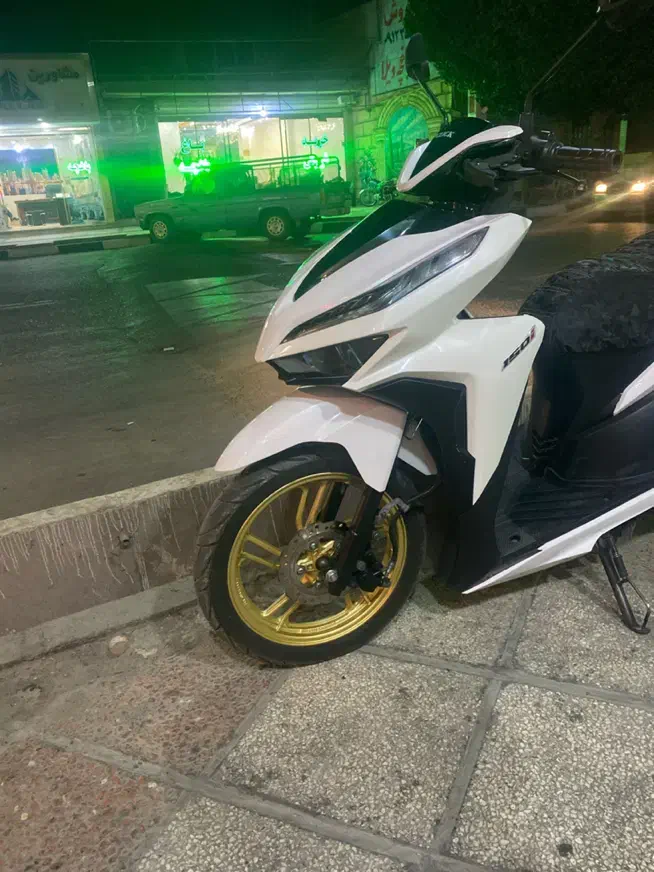 های کلیک ۱۵۰|موتورسیکلت|شهریار, رزکان|دیوار