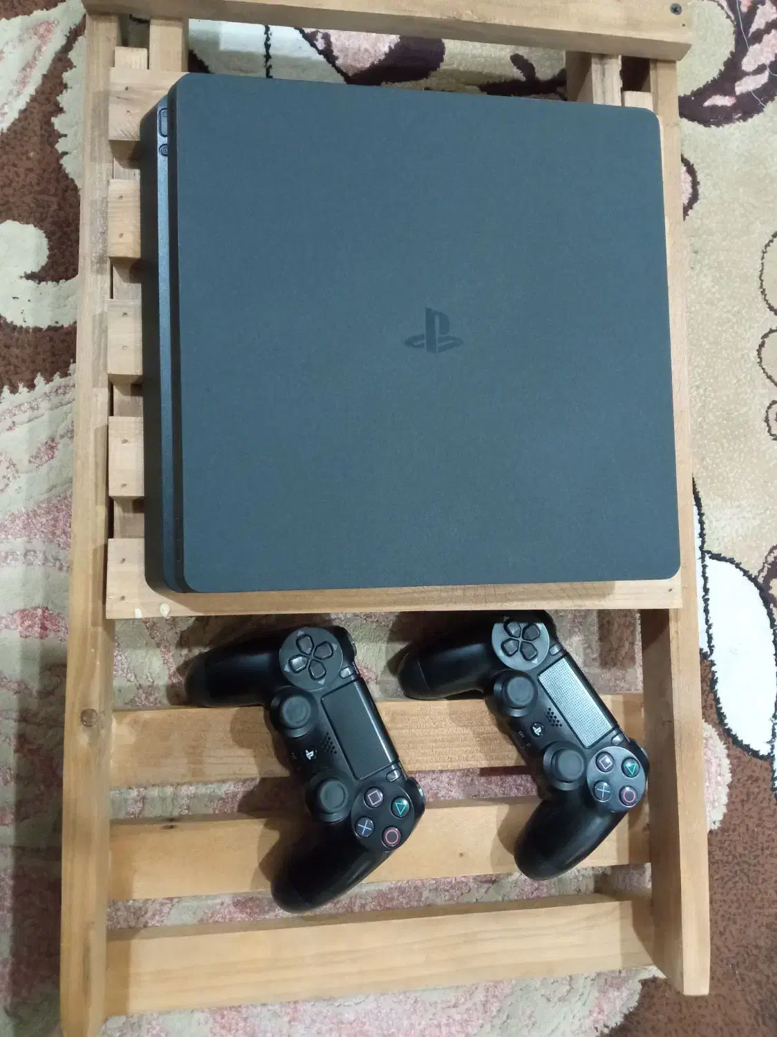 فروش کنسول بازی PS4 اسلیم دو دسته|کنسول، بازی ویدئویی و آنلاین|بندر کنگان, |دیوار