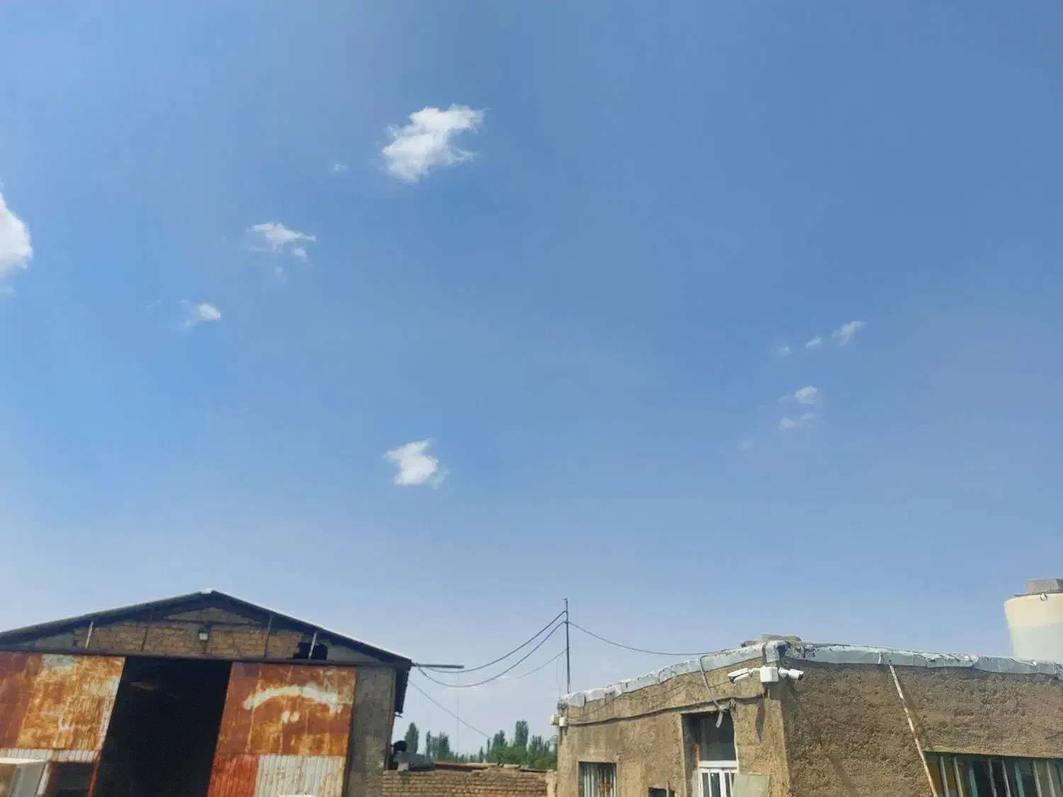اجاره سوله ۱۶۰مترومسکونی ۵۰ متروحیاط۱۰۰۰متر|اجارهٔ دفتر کار، اتاق اداری، مطب|مرند, |دیوار