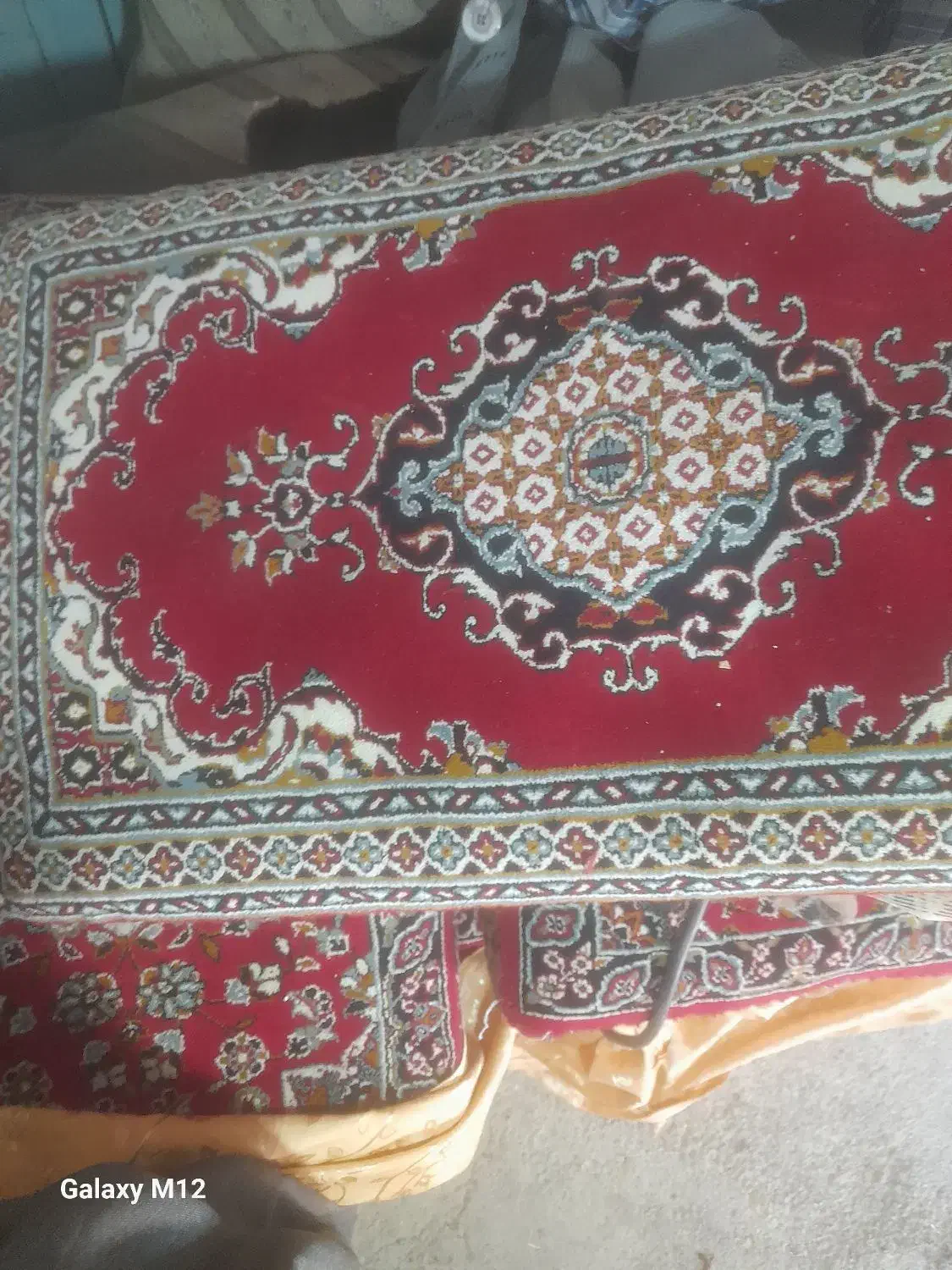 پشتی|پشتی|سنندج, |دیوار