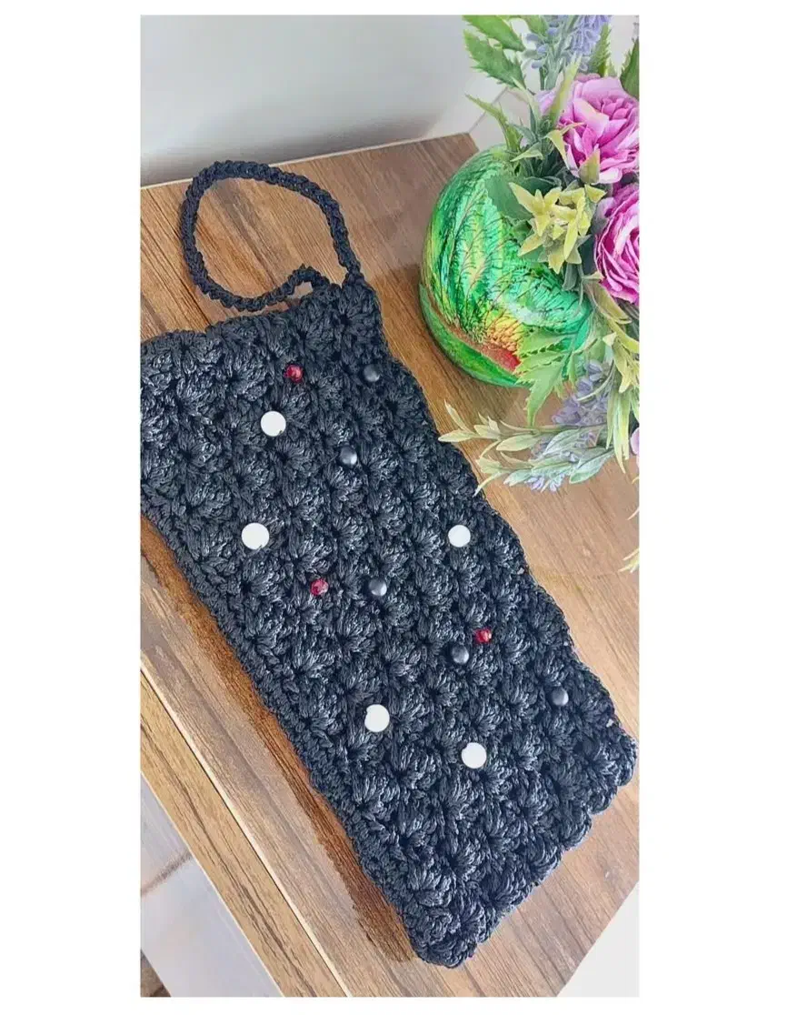 کیف|کیف، کفش، کمربند|اهر, |دیوار