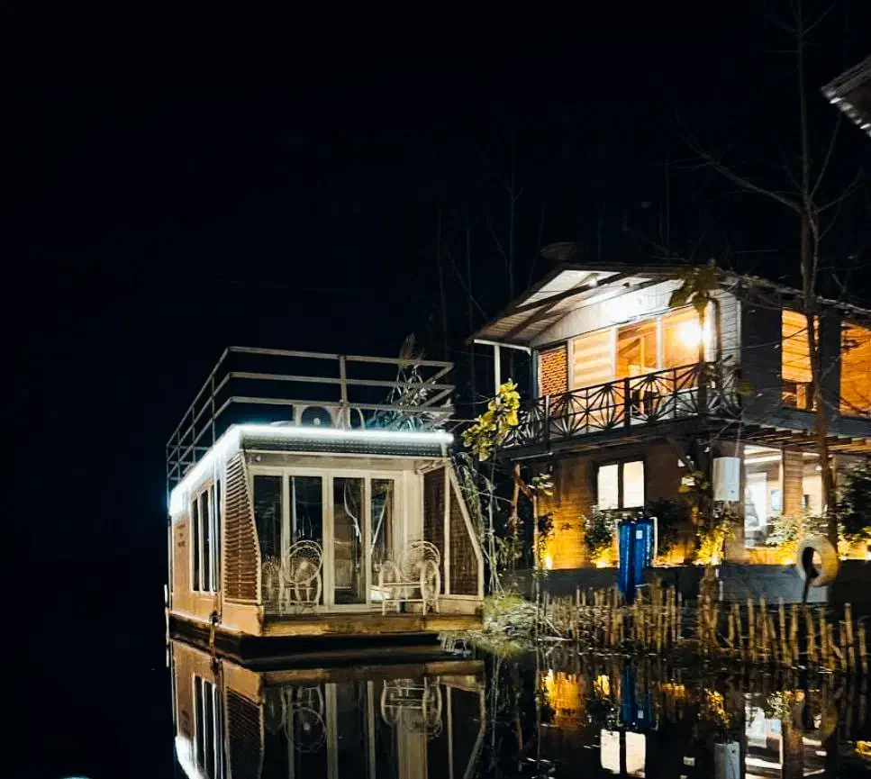 خاص ترین ویلا های چوبی شیشه ای|فروش خانه و ویلا|نیشابور, سرآب کوشک|دیوار