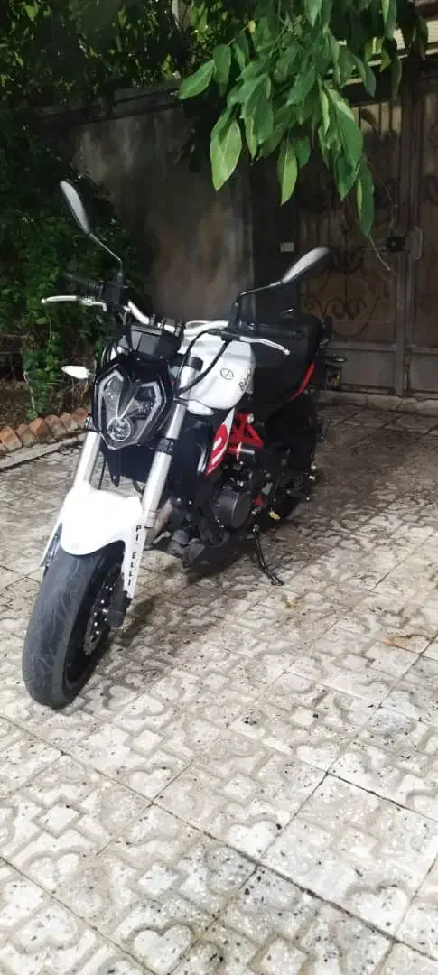 موتوربنلی 300|موتورسیکلت|اراک, |دیوار