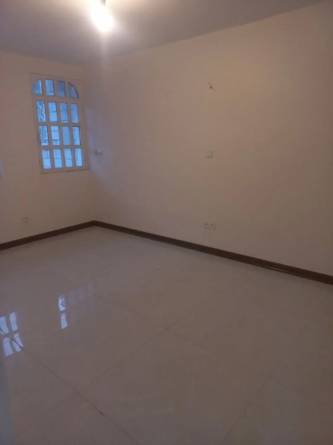 واحد ۱۳۰ متری ۳ خواب دهکده المپیک شهرک راه آهن