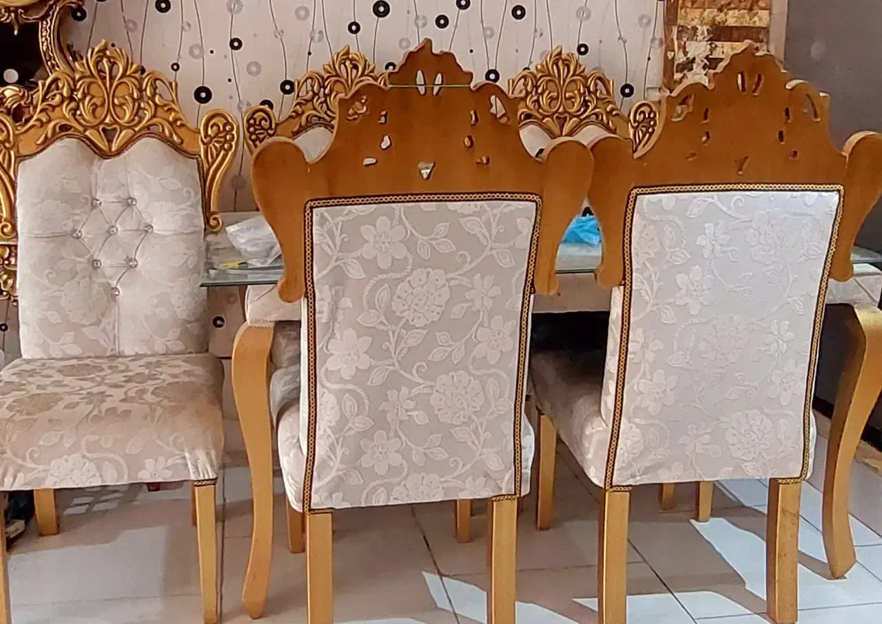 مبلو ۷نفره سلطنتی نهار خوری  ویترین|مبلمان خانگی و میز عسلی|محمدشهر, ولدآباد|دیوار