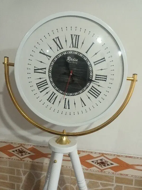 ساعت ایستاده ۲۵۰۰|ساعت دیواری و تزئینی|کرمان, |دیوار