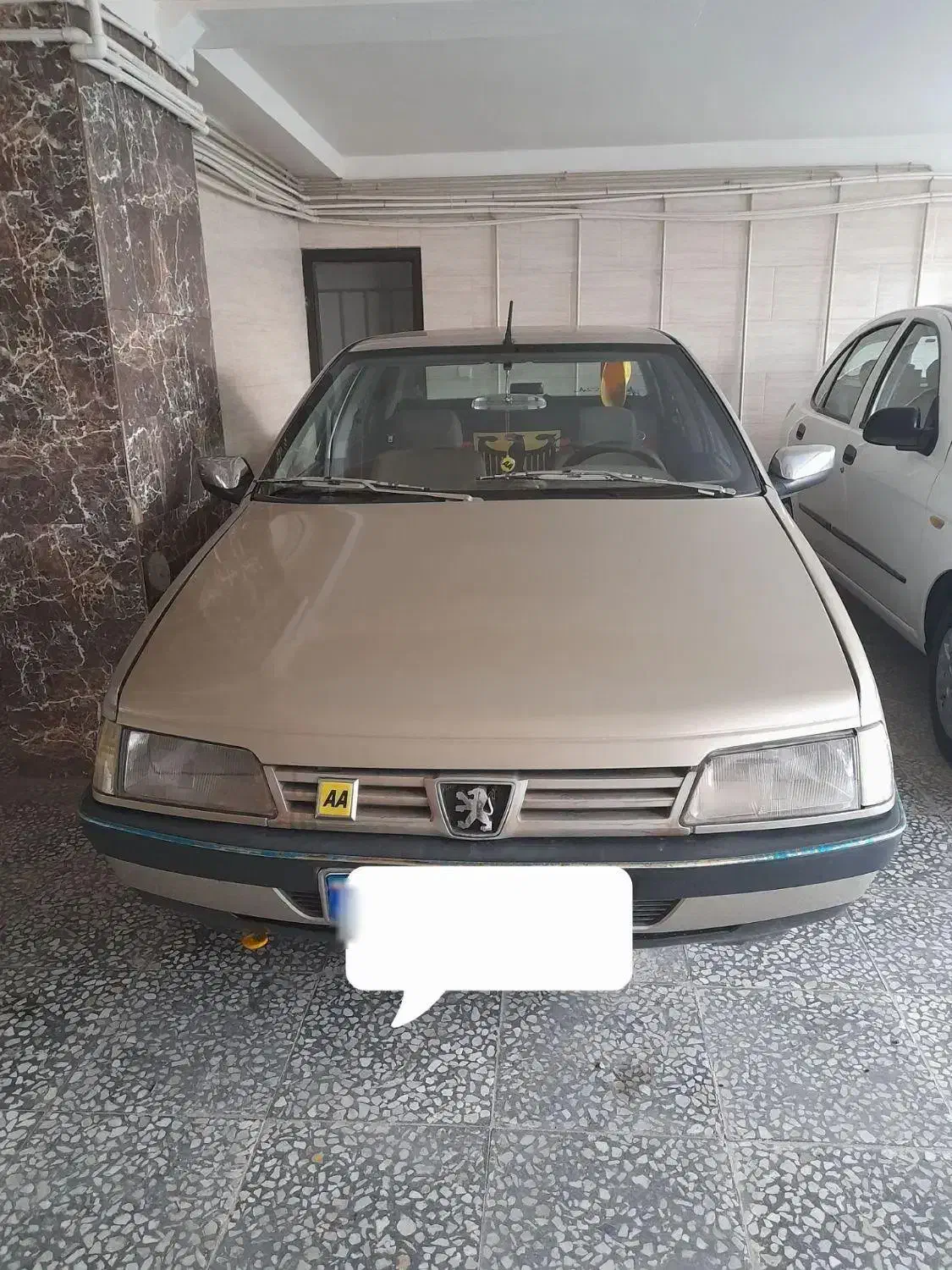 ۴۰۵ مدل ۸۳ در حد|خودرو سواری و وانت|بوئین زهرا, |دیوار