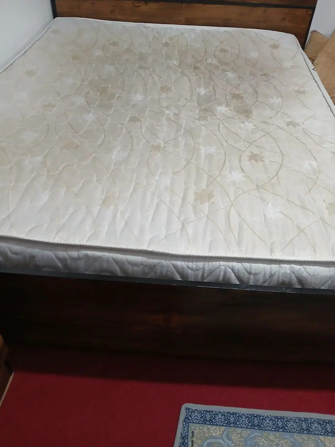 خوشخواب|تشک تختخواب|مرودشت, فاز اول شهرک فرهنگیان|دیوار