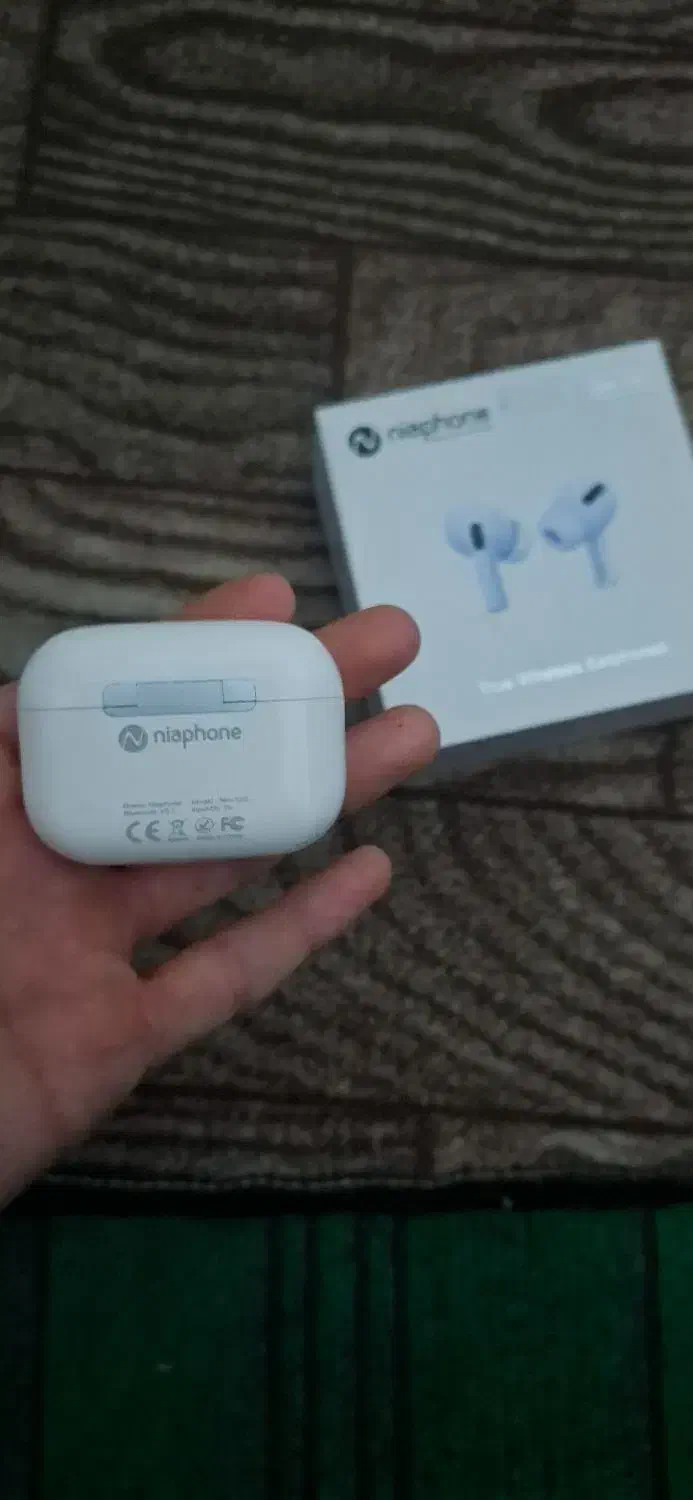 ایرپاد با محافظش|لوازم جانبی موبایل و تبلت|گرگان, |دیوار