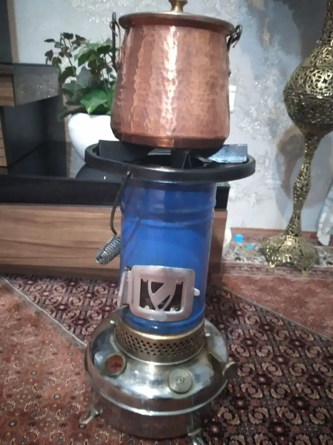 چراغ نفتی مخزن برنجی عالی نسب برای شب یلدا|کلکسیون اشیاء عتیقه|زنجان, |دیوار