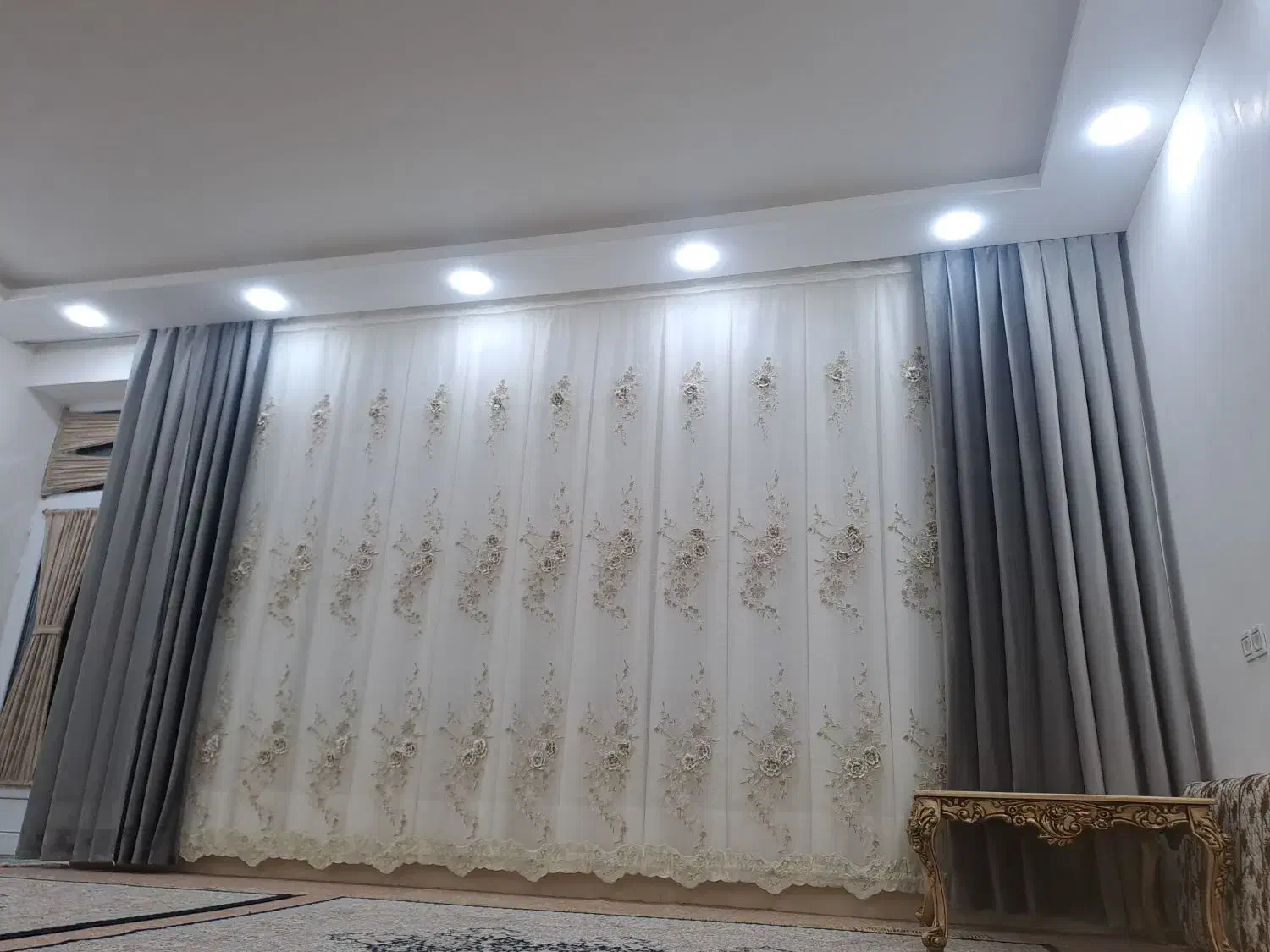 پرده و یالان|پرده، رانر، رومیزی|ملکشاهی, |دیوار