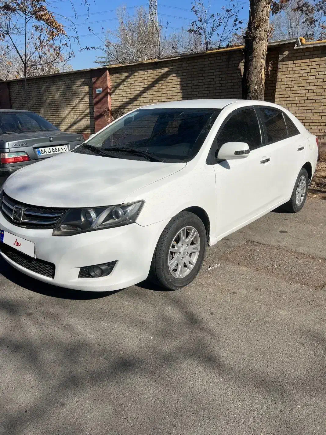 آریو مدل ۹۷ بدون رنگ|خودرو سواری و وانت|تهران, اتحاد|دیوار