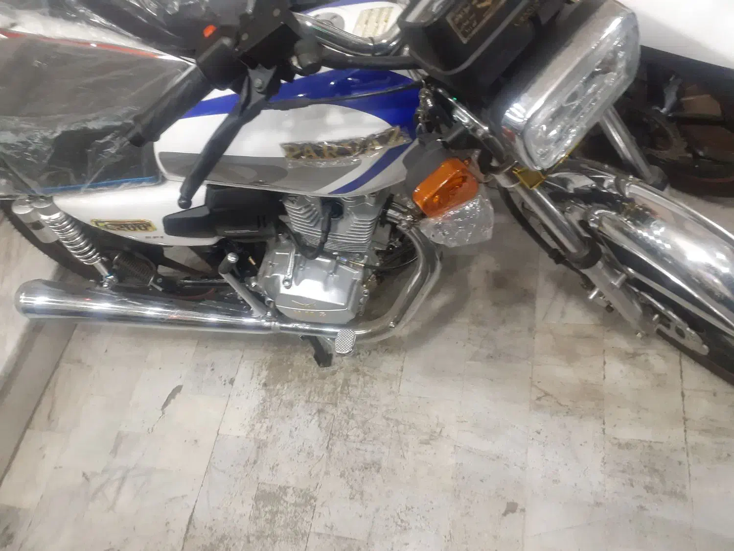 پرواز۲۰۰مدل۱۴۰۳|موتورسیکلت|مشهد, شهید مطهری|دیوار