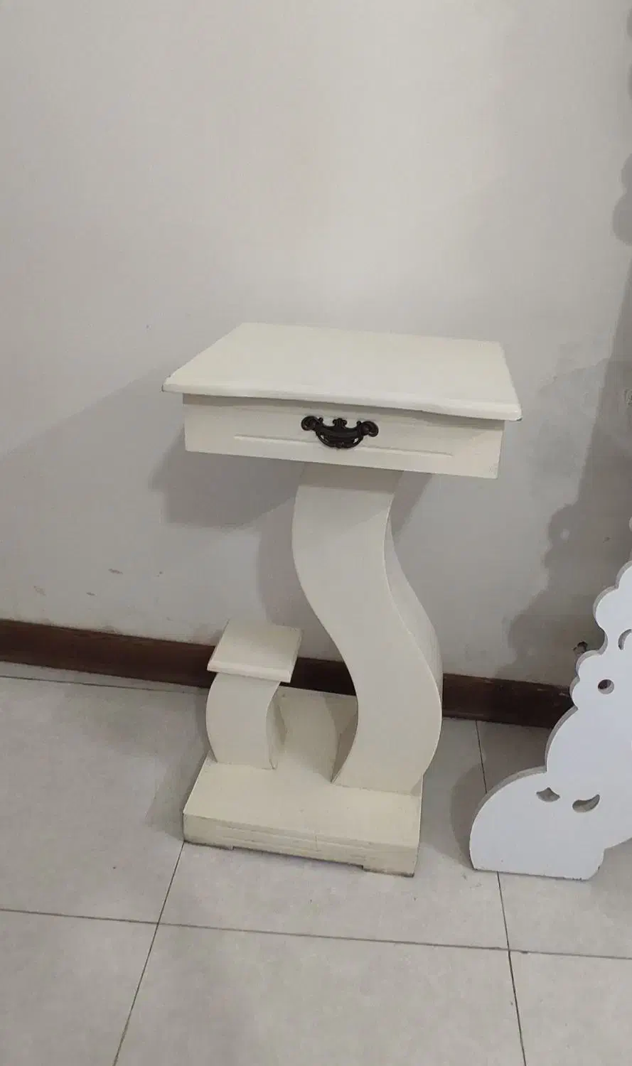 تجهیزات سالن آرایشی|آرایشگاه و سالنهای زیبایی|املش, |دیوار