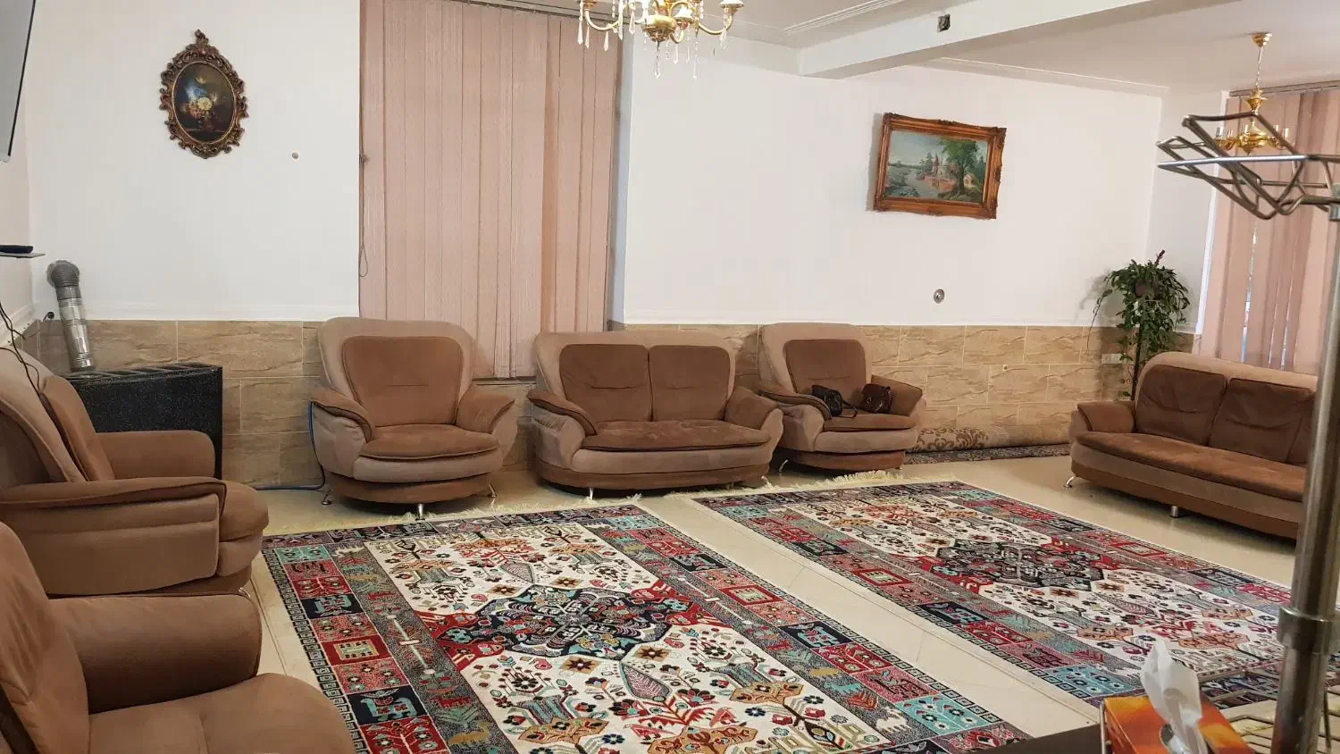 مبل 9 نفره ترک|مبلمان خانگی و میز عسلی|شیراز, شهرک استقلال|دیوار