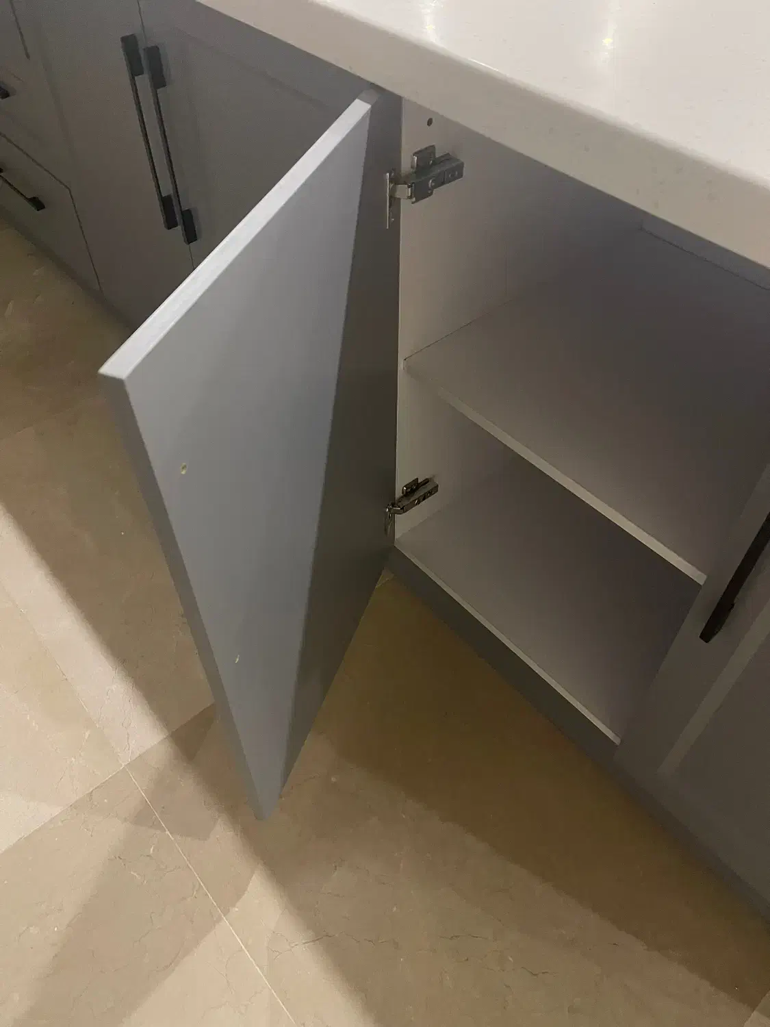 کابینت رنگ پلی اورتان در حد نو|مصالح و تجهیزات ساختمان|تهران, هروی|دیوار