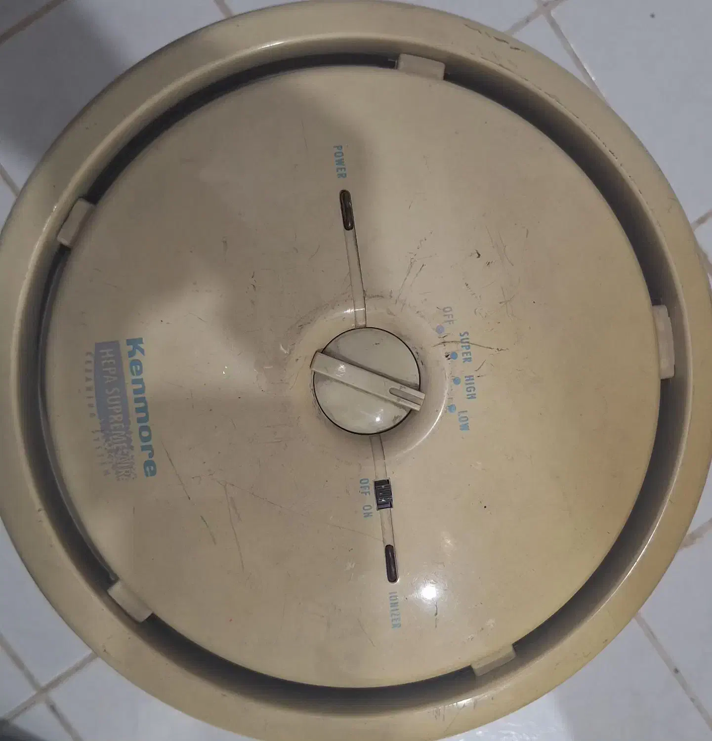 تسفیه کننده هوای منزل|پنکه و تصفیه‌کنندهٔ هوا|پرند, فاز ۶|دیوار