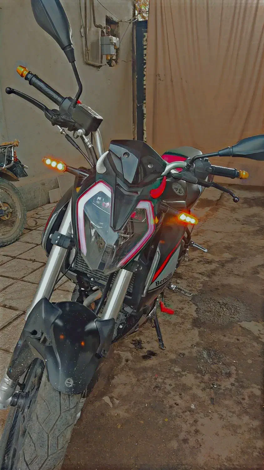 بنلی 180s|موتورسیکلت|مشهد, امام رضا (ع)|دیوار