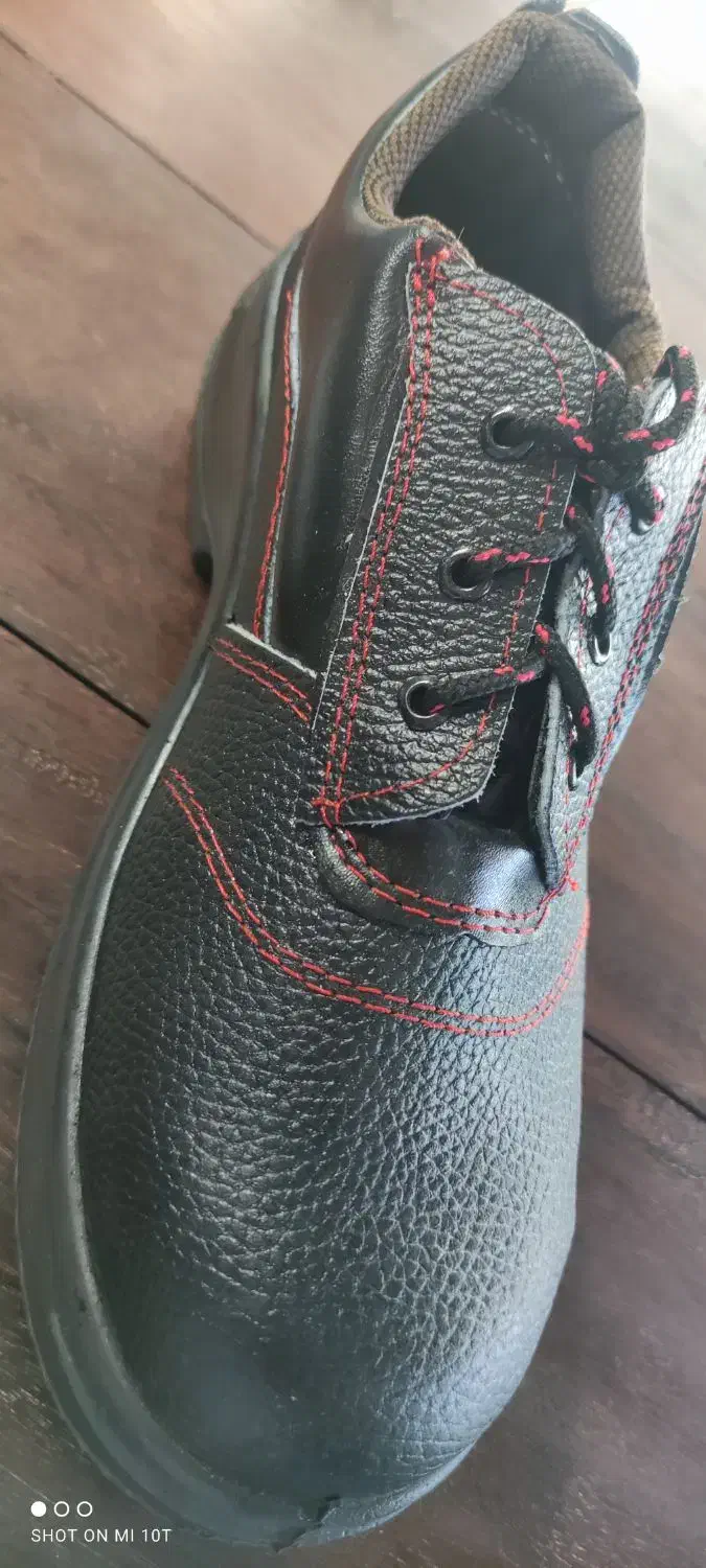 کفش کار عینک کلاه|کیف، کفش، کمربند|بوشهر, |دیوار