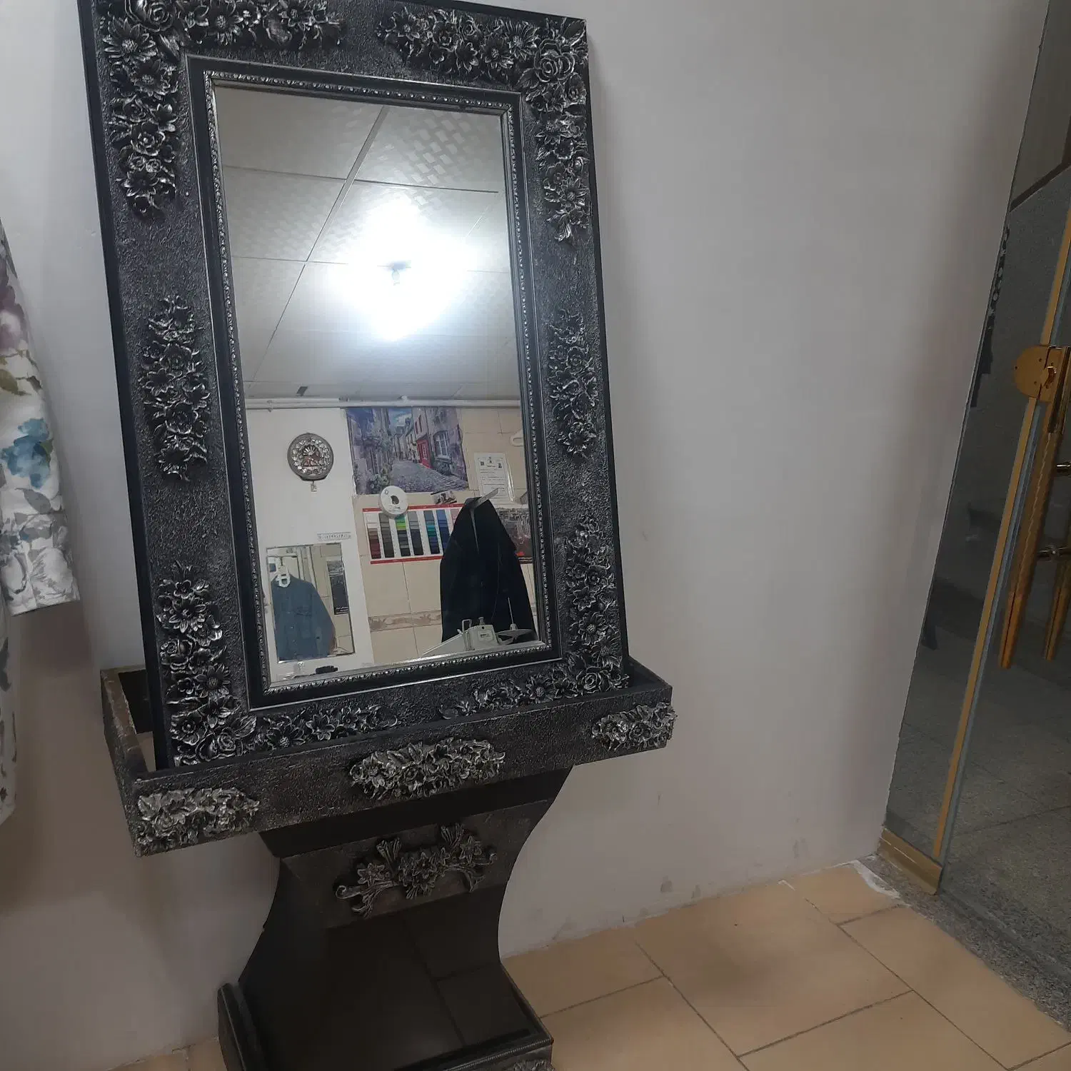 اینه|آینه|زنجان, |دیوار