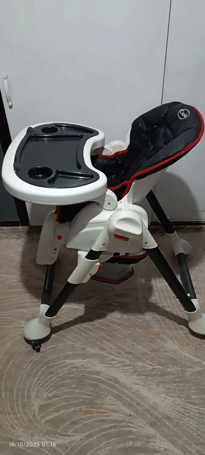 صندلی غذا کودک|تخت و صندلی بچه|چهارباغ, |دیوار