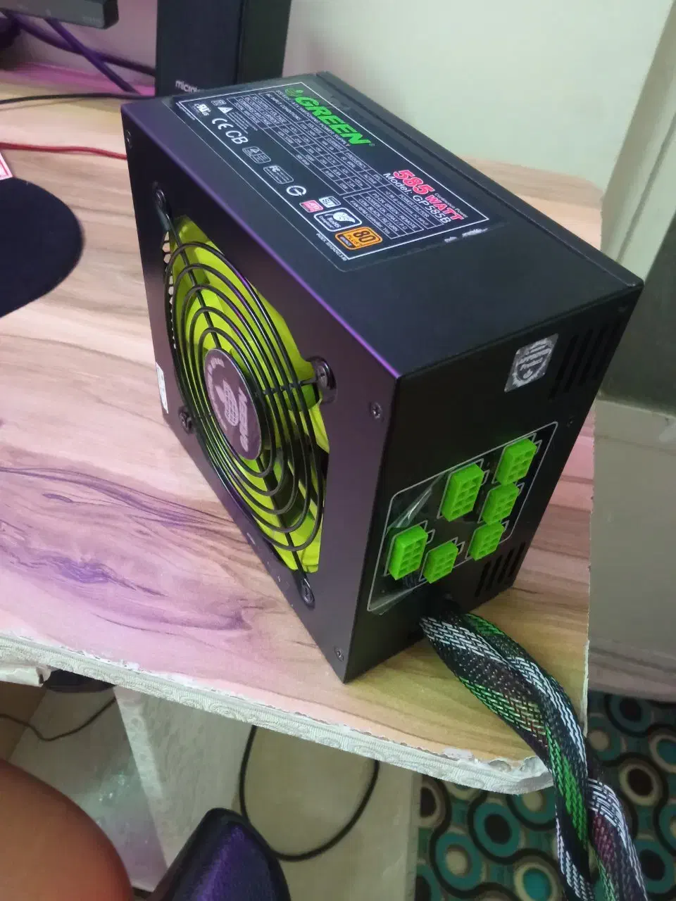 کارت گرافیک xfx rx 580 پاور ماژولار رم rgb|قطعات و لوازم جانبی رایانه|تهران, باغ فیض|دیوار