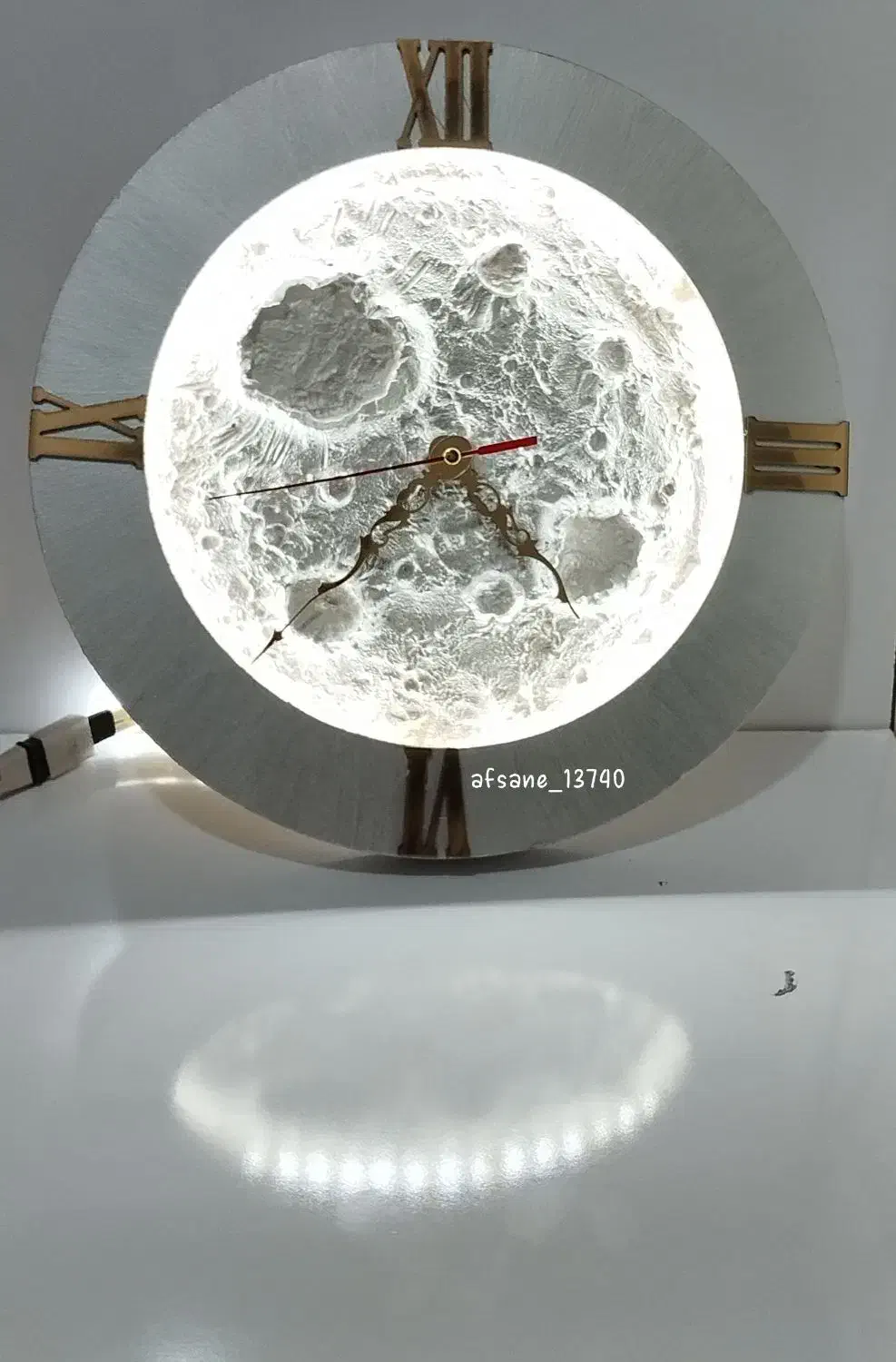 ساعت دیواری ورومیزی طرح ماه|ساعت دیواری و تزئینی|آبادان, |دیوار