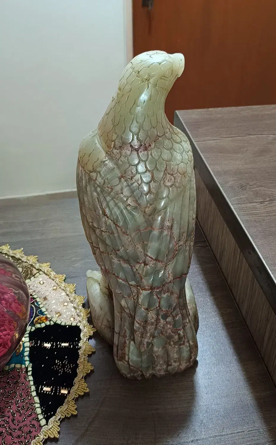 مجسمه‌ی عقاب سنگی/سنگ مرمر|مجسمه، تندیس، ماکت|پردیس, فاز ۲|دیوار