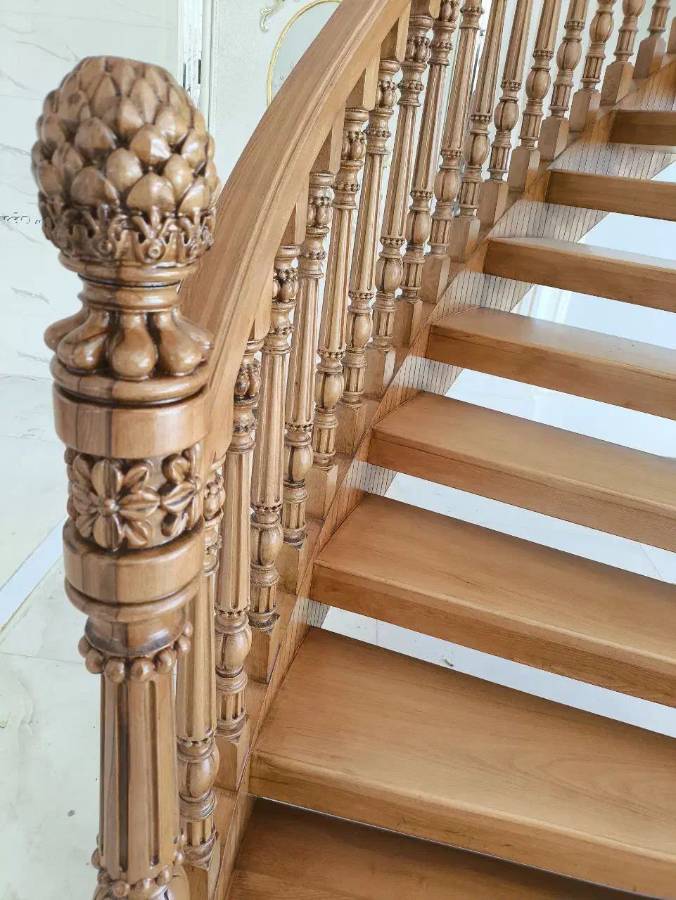 پله چوبی فلزی درب چوبی لابی دکورچوبی بوفه|مصالح و تجهیزات ساختمان|تهران, بهار|دیوار