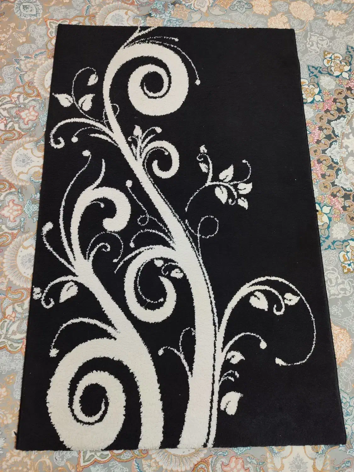 قالی آشپز خونه|فرش|مشهد, خواجه ربیع|دیوار