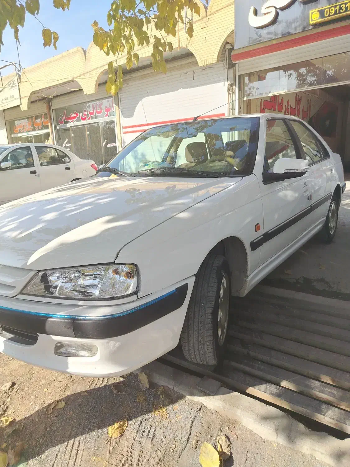 پارس مدل 98|خودرو سواری و وانت|نجفآباد, ویلاشهر|دیوار